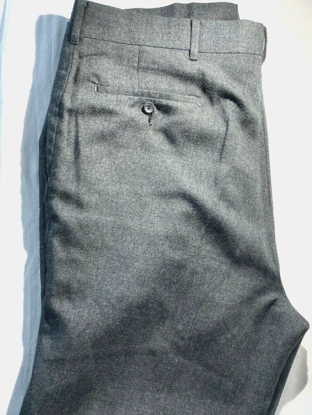 HAGGAR Size 38/30 Gentleman's Fit Gray Flat Front Mens Dress Pants Tag